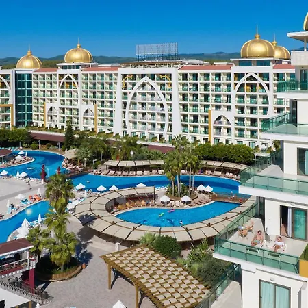 Alan Xafira Deluxe &