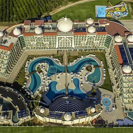 Alan Xafira Deluxe & Hotel Alanya