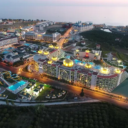 Alan Xafira Deluxe & Hotel Alanya
