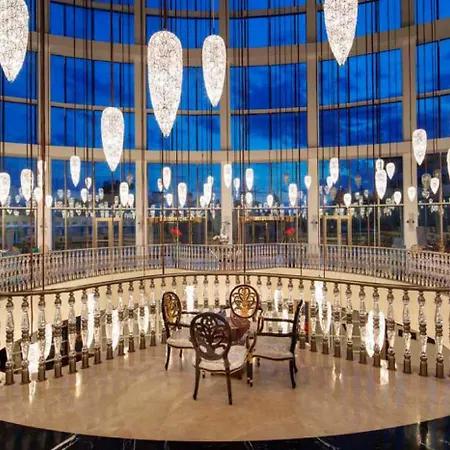 Alan Xafira Deluxe & Hotel 5*