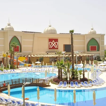 Alan Xafira Deluxe & Hotel 5*