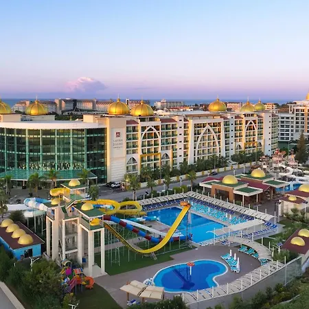 Alan Xafira Deluxe & Otel Alanya
