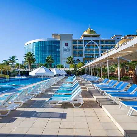Alan Xafira Deluxe & Szálloda