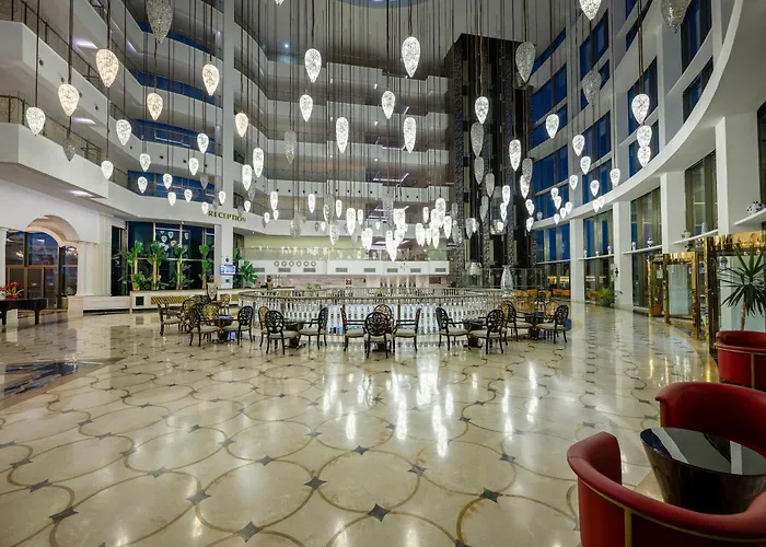 Alan Xafira Deluxe & Hotel 5*