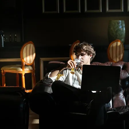 Alan Xafira Deluxe & מלון אלאניה