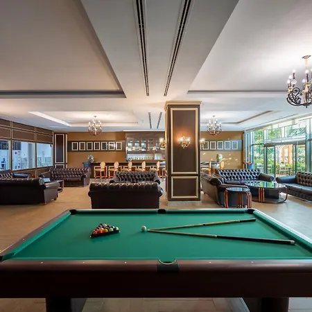 Alan Xafira Deluxe & מלון 5*