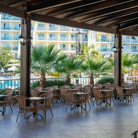 מלון Alan Xafira Deluxe & אלאניה