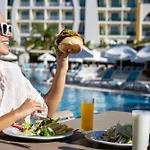 Alan Xafira Deluxe & Hotel Alanya